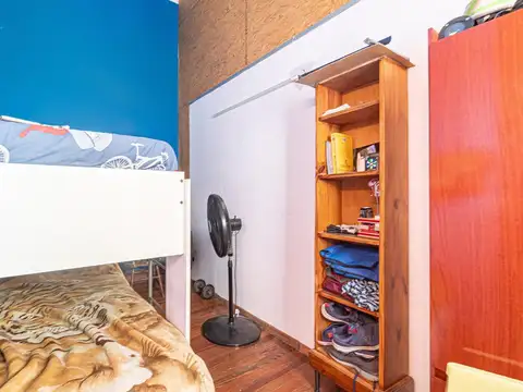 300m2. A RECICLAR- Ph. c/TERRAZA+Espacio Aéreo-POTENCIAL.