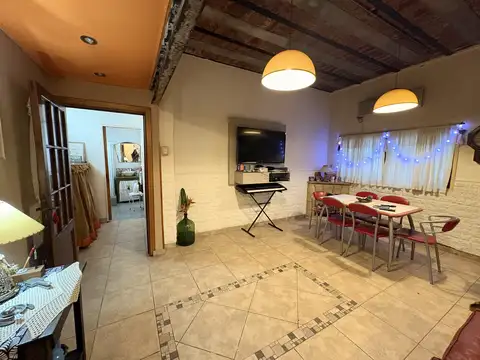 Depto Tipo Casa en Venta de 3 ambientes