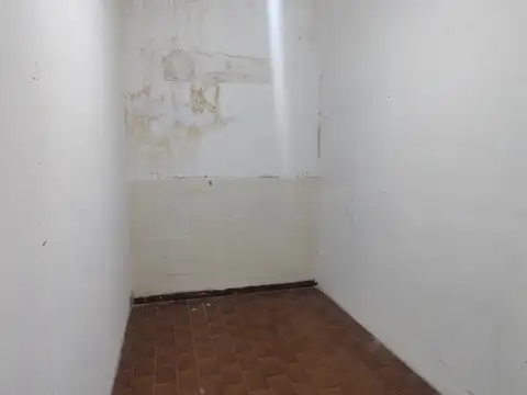 Local en Alquiler 40 años