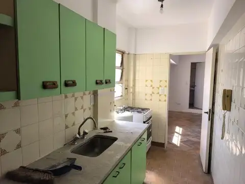 MONOAMBIENTE SIN EXPENSAS cocina separada. luminoso