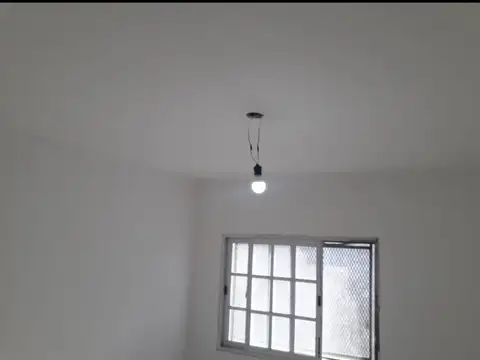 Depto Tipo Casa en Venta en Caseros, USD 54.000