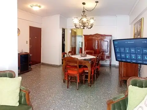 Beauchef 200 8º Caballito 4amb U$160.000