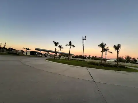 Alquiler Nave Industrial en Polo Reconquista