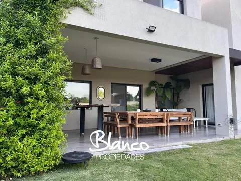 Casa en Alquiler Temporal en San Matias, USD 4.500