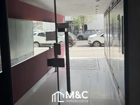 LLAVALLOL 2600, Piso 8