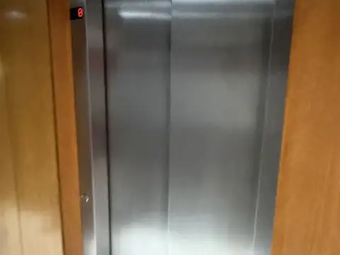 Departamento en Venta en Villa del Parque, USD 95.000