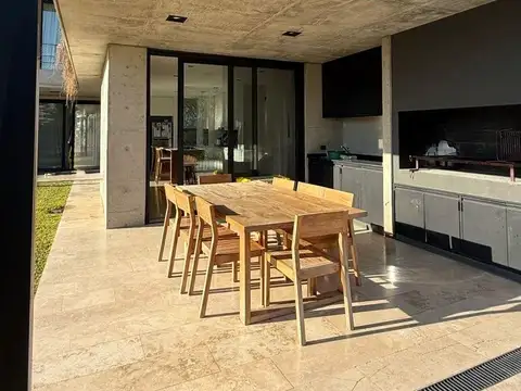 Casa en Alquiler Temporal de 3 dormitorios