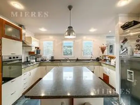 Casa en Alquiler al Noreste