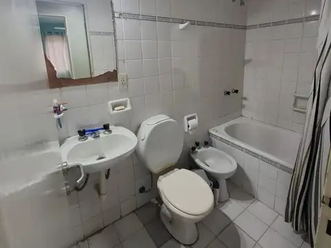 Departamento 4 ambientes con 1 baño