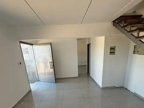 Duplex En Luzuriaga Con Entrega A 90 Dias