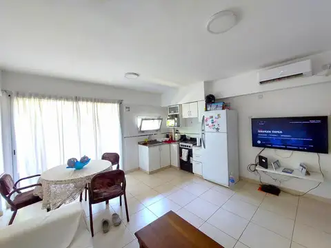 Norteamerica 600, Piso 2