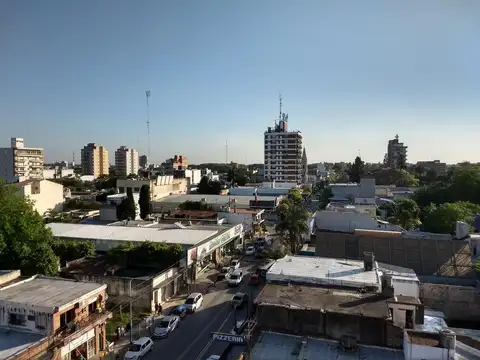 Moreno 615, 4º E, Escobar