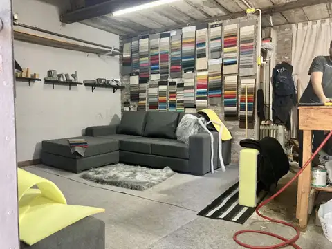 Galpon en Venta en Azcuenaga, USD 150.000