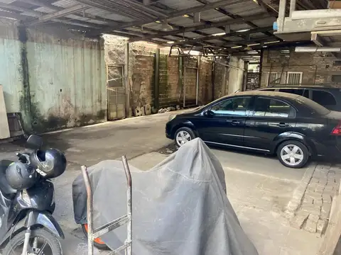 Galpon en Venta en Azcuenaga, USD 150.000