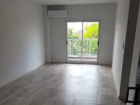 Departamento en Alquiler en San Miguel, $ 570.000