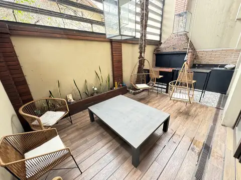 Depto Tipo Casa 4 ambientes con 2 baños