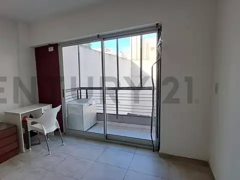 Alquiler Departamento Monoambiente Monserrat 24 meses Balcón