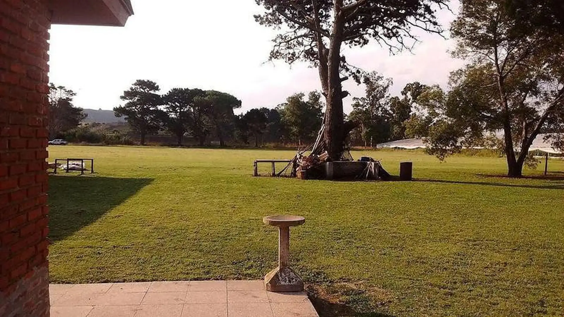 Campo 6.4 hectáreas con casa y galpones — Ideal emprendimiento turístico