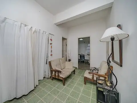 VENTA CASA 3 AMB CON COCH+LOCAL PERMUTA SAN MARTIN
