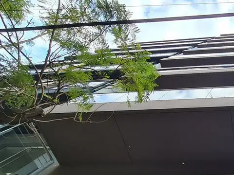 URQUIZA Y BALCARCE-PISO 5-UNIDAD C