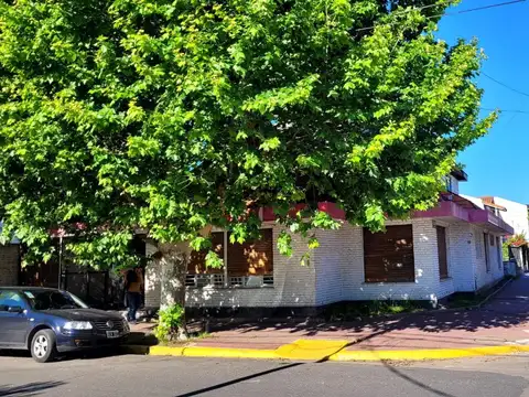 Casa en venta Ramos Mejia - ideal Destino Comercial