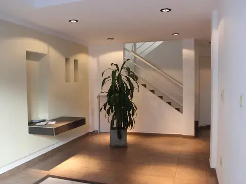 IMPORTANTE DEPTO 2 AMB - SAENZ PEÑA 