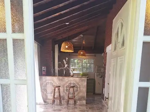 Casa 3 ambientes con 2 baños