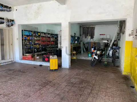 Local en Venta 56 años