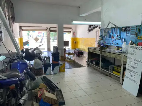 Venta Local Taller Mecánico Avellaneda Acepto vehiculo mas financiacion