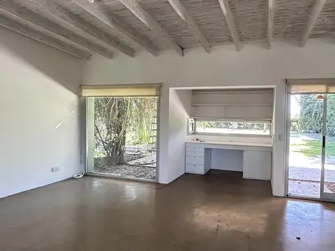 Casa 3 ambientes con 2 baños