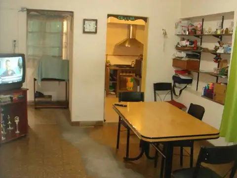 Terreno en Venta en Flores, USD 200.000