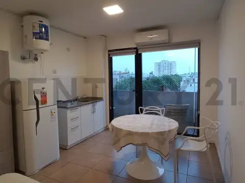Departamento en Alquiler en Almagro Sur, $ 600.000