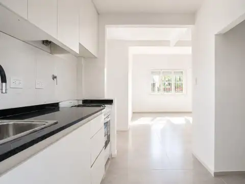 VENTA PH DEVOTO 3/4 AMB. PB CON PATIO SIN EXPENSAS