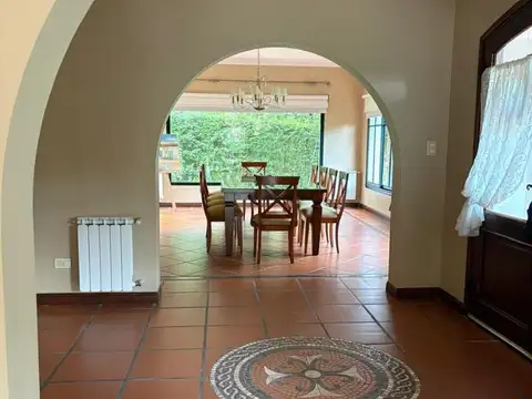 Exc casa 4 dor alquiler suite/pil/qcho/gge Moreno esq Arias