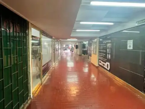 Local en Alquiler 48 años