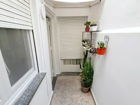 Depto Tipo Casa en Venta en Mataderos, USD 68.000