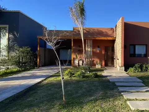 Casa en Venta, 3 Ambientes, en Barrio La Arbolada, Pilar, GBA Norte