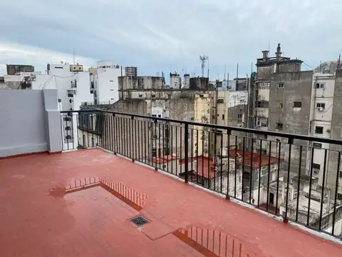 Teniente General Juan Domingo Perón 2300, Piso 9