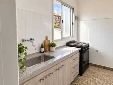 Depto Tipo Casa 2 ambientes con 1 baño