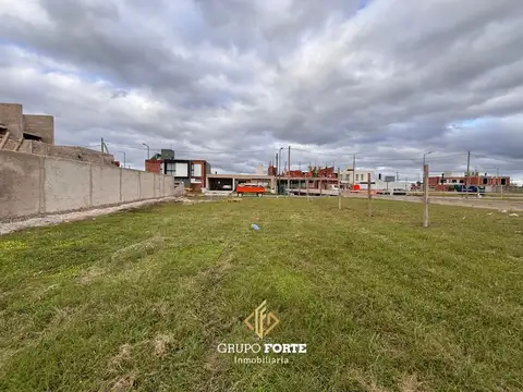 OPORTUNIDAD EN BRISAS DE MANANTIALES