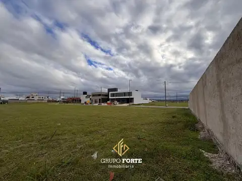 Terreno en Venta en Brisas De Manantiales, USD 68.000