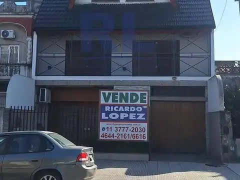 Casa de 3 Plantas 