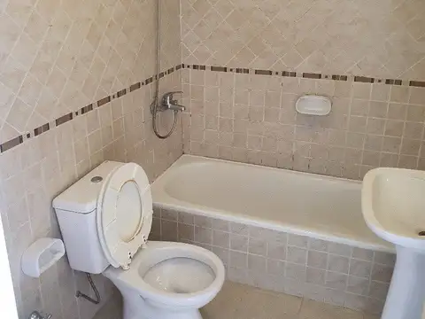 Departamento en Alquiler en Boedo, $ 480.000