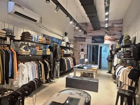 Local en Alquiler 45 años