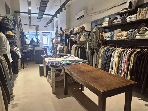 LOCAL EN FOCO COMERCIAL - 120 m2