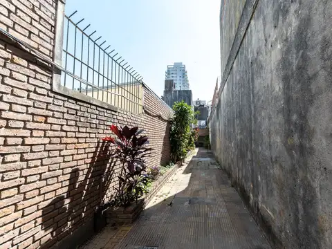 4 de Enero 2500