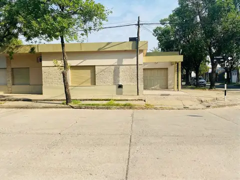 Estanislao Zeballos al 1000