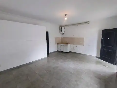 Depto Tipo Casa en Alquiler de Monoambiente