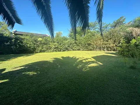 Lote en venta en Altos del Sol, Parque Leloir 