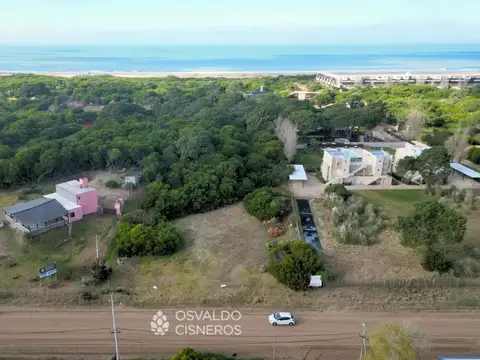 Gran lote sobre Av. 3 – 1.888 m² – Ideal inversión o desarrollo